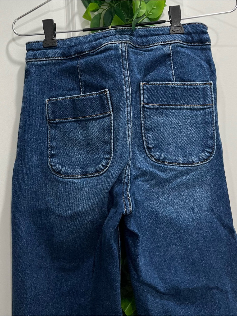 LC Lauren Conrad Dark Blue Wide-Leg Jeans with Front Patch Pockets - Picture 7 of 16
